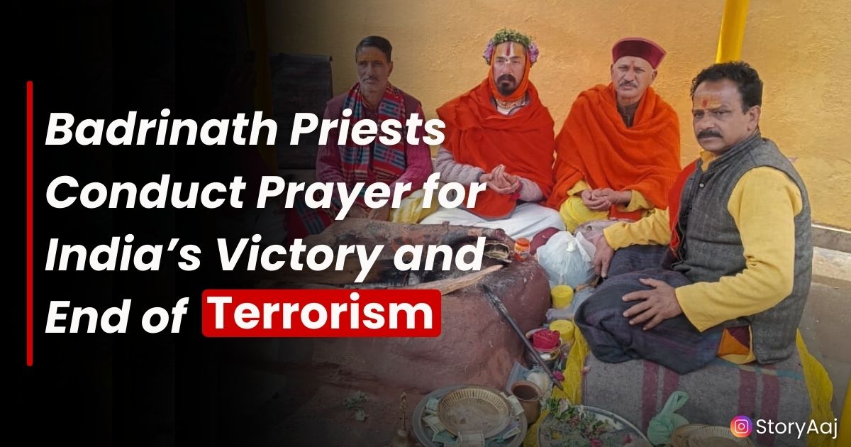 Badrinath Priests Conduct Prayer